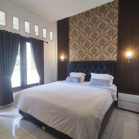 Villa Aurora Cisarua Luaran gambar
