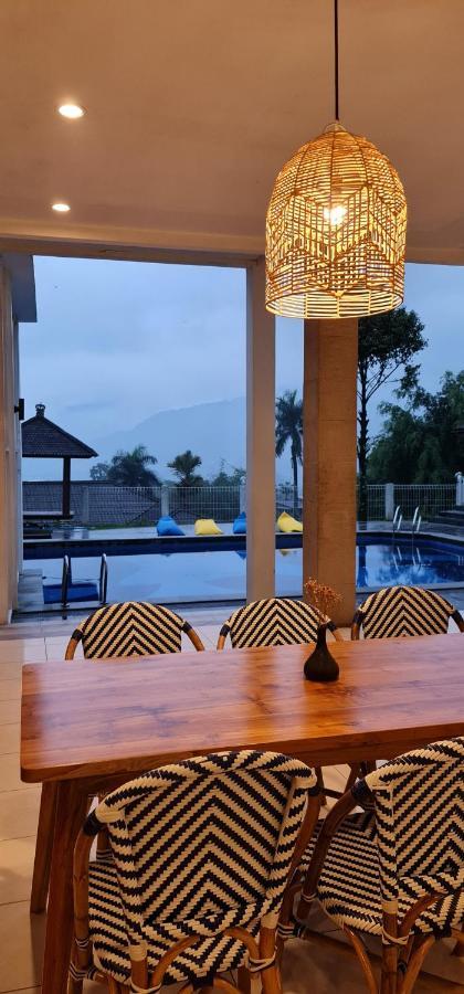 Villa Aurora Cisarua Luaran gambar