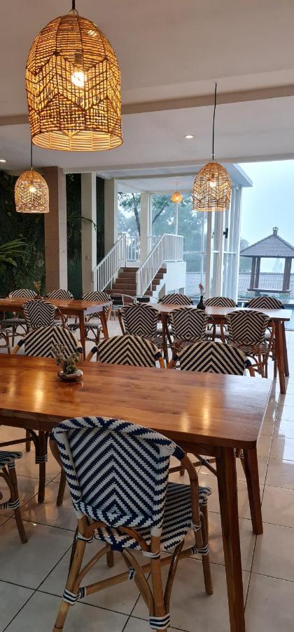 Villa Aurora Cisarua Luaran gambar