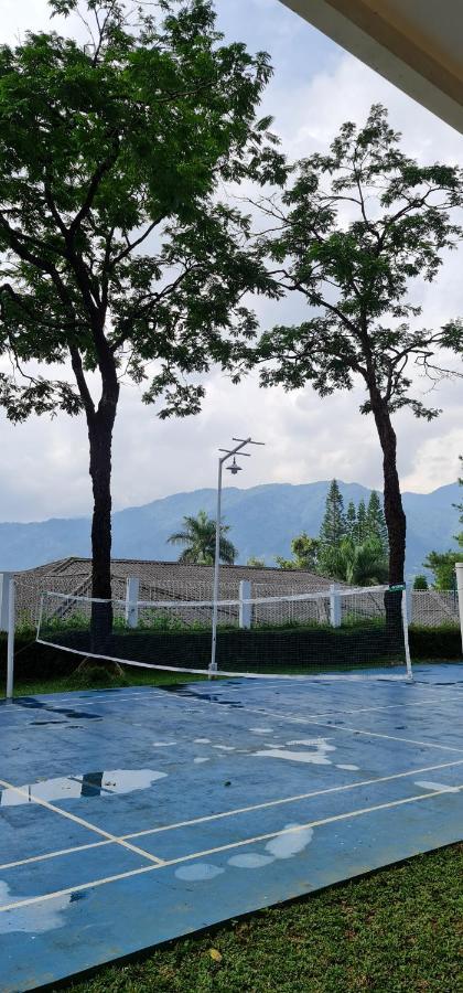 Villa Aurora Cisarua Luaran gambar