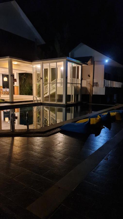 Villa Aurora Cisarua Luaran gambar